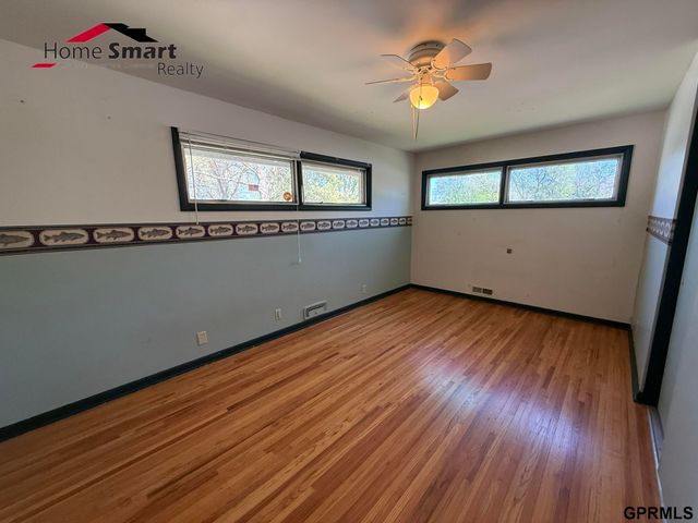 511 Eastridge Drive, Lincoln, NE 68510