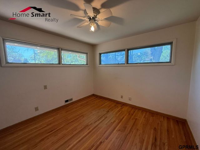 511 Eastridge Drive, Lincoln, NE 68510