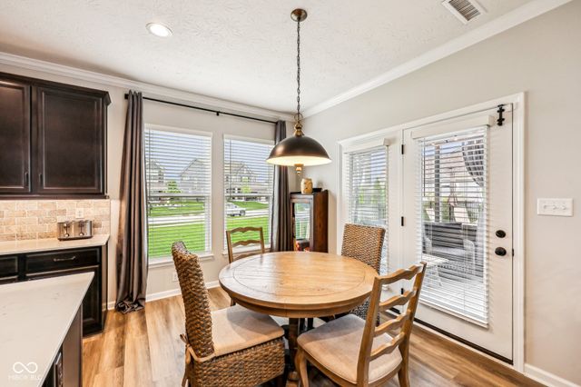 4204 Omaha Drive, Bargersville, IN 46106