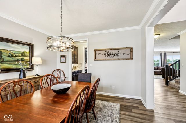 4204 Omaha Drive, Bargersville, IN 46106