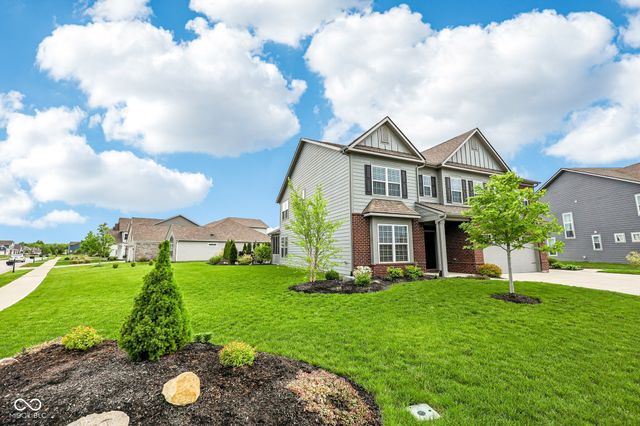 4204 Omaha Drive, Bargersville, IN 46106