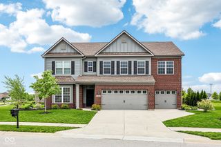 4204 Omaha Drive, Bargersville, IN 46106