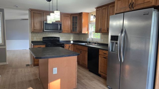 44 Gooseberry Circle, Rochester, NH 03867