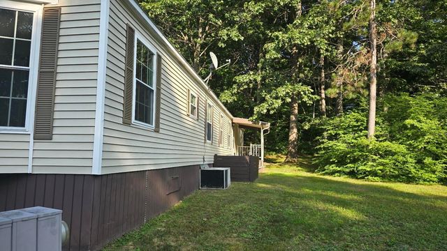 44 Gooseberry Circle, Rochester, NH 03867