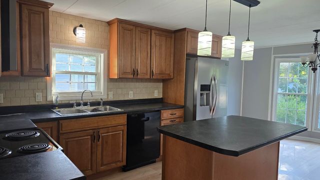 44 Gooseberry Circle, Rochester, NH 03867