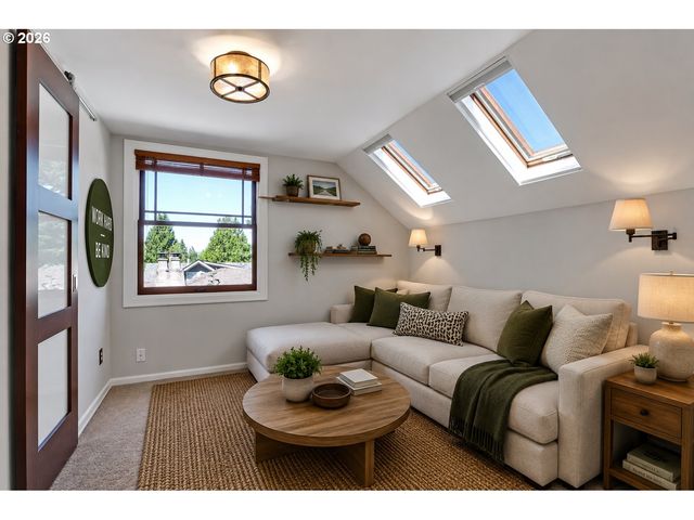 6235 Ne DAVIS St, Portland, OR 97213