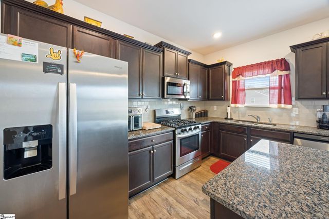 802 Longhorn Drive, Piedmont, SC 29673