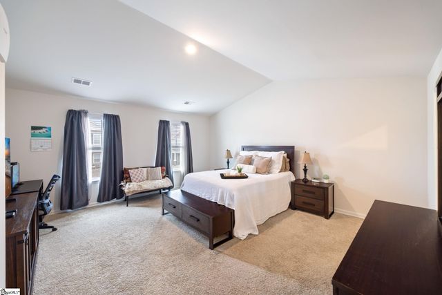 802 Longhorn Drive, Piedmont, SC 29673