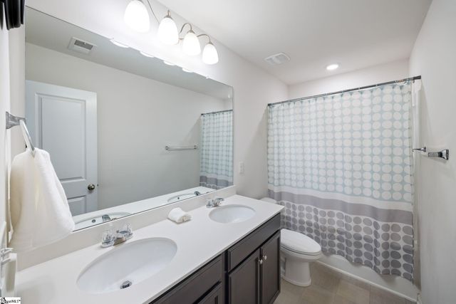 802 Longhorn Drive, Piedmont, SC 29673