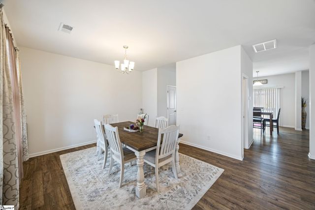 802 Longhorn Drive, Piedmont, SC 29673