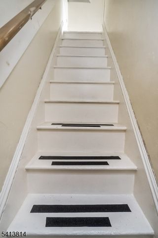 19 Railroad Avenue, Phillipsburg Town, NJ 08865