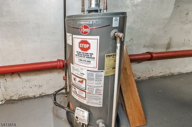 19 Railroad Avenue, Phillipsburg Town, NJ 08865