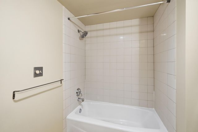 300 Tijeras Avenue NE APT 308, Albuquerque, NM 87102