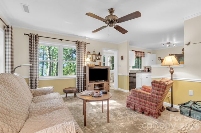3605 Skyuka Mountain Road, Columbus, NC 28722
