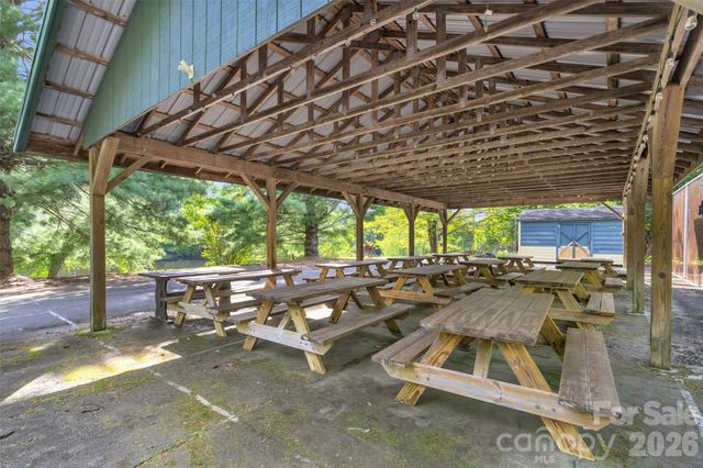3605 Skyuka Mountain Road, Columbus, NC 28722