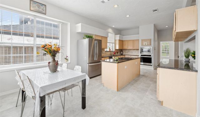 423 Halifax Drive, Coppell, TX 75019