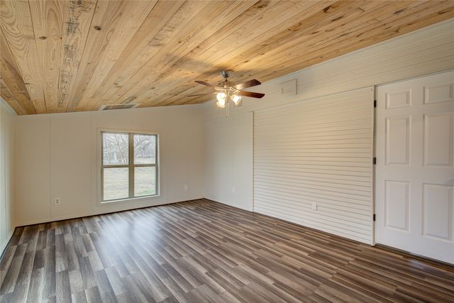 6976 Fm 71, Commerce, TX 75428