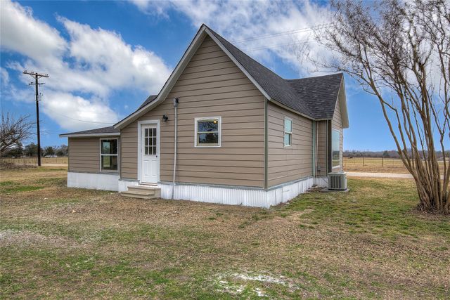 6976 Fm 71, Commerce, TX 75428