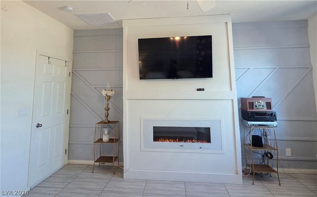 1518 Morning Bell Avenue, North Las Vegas, NV 89081