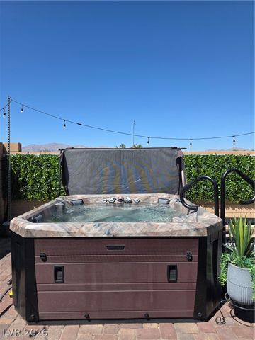 1518 Morning Bell Avenue, North Las Vegas, NV 89081