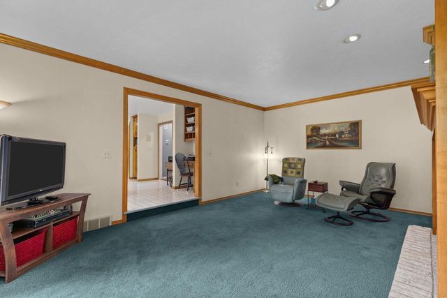 N9662 SHEPHERD LANE, Appleton, WI 54915