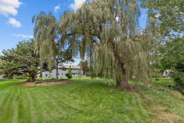 N9662 SHEPHERD LANE, Appleton, WI 54915