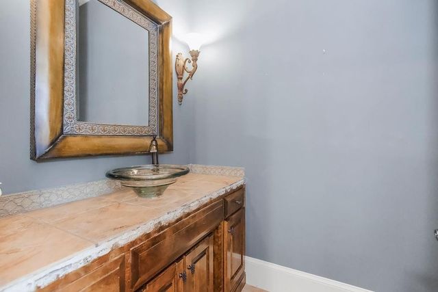 10500 NE 106th Terrace, Kansas City, MO 64157