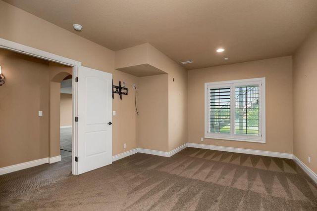 10500 NE 106th Terrace, Kansas City, MO 64157
