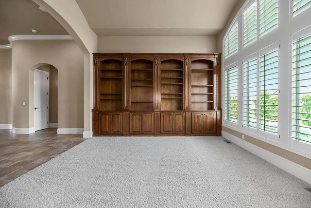 10500 NE 106th Terrace, Kansas City, MO 64157