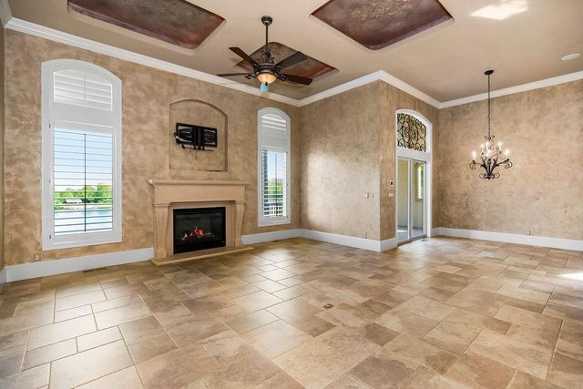 10500 NE 106th Terrace, Kansas City, MO 64157