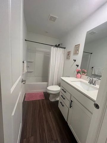 10193 McMahon Way, Huntley, IL 60142