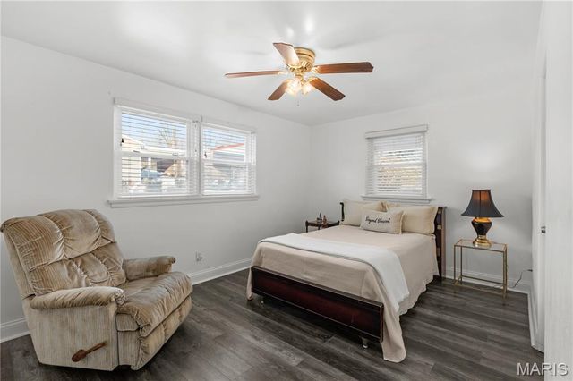 7155 Willow Tree Lane, St Louis, MO 63130