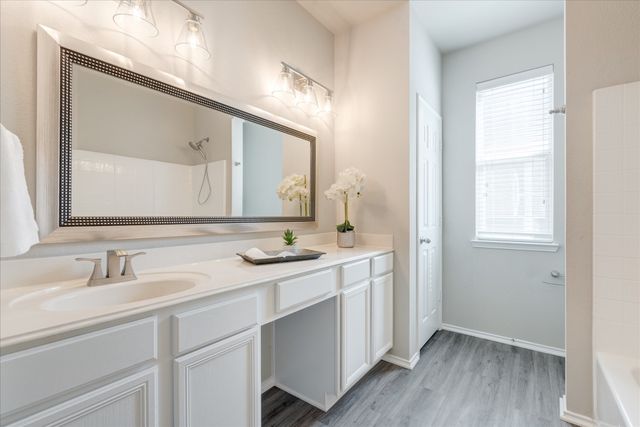 1413 Ravenwood Drive, Mansfield, TX 76063