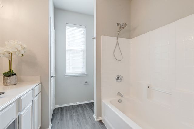 1413 Ravenwood Drive, Mansfield, TX 76063