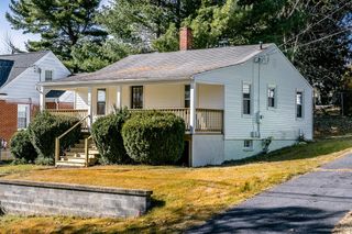 106 GRUBERT AVE, Staunton, VA 24401