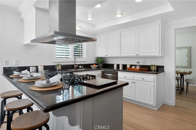 4022 Patrick Henry Place, Agoura Hills, CA 91301