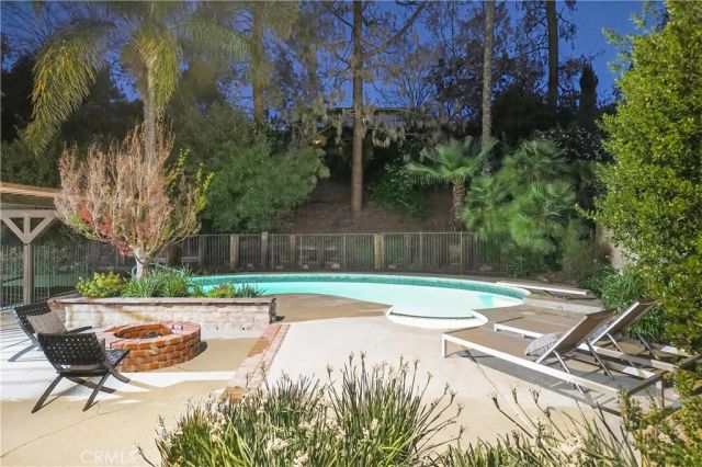 4022 Patrick Henry Place, Agoura Hills, CA 91301