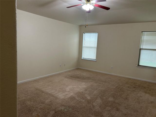 5218 Meadow Canyon Drive, Sugar Land, TX 77479