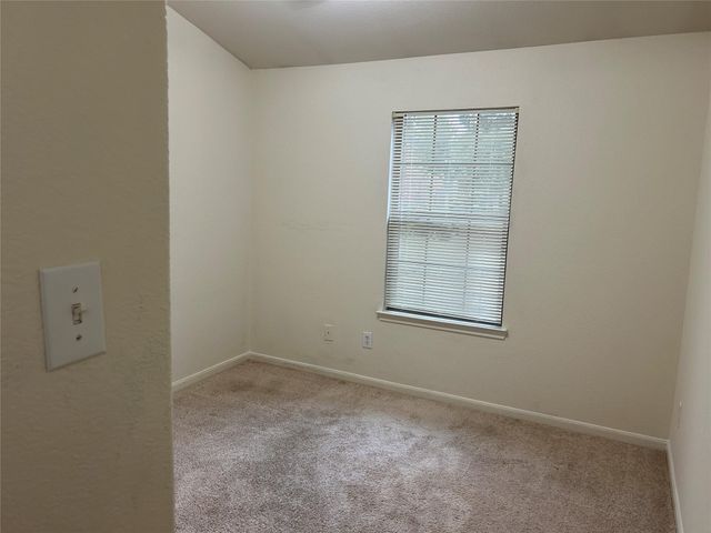 5218 Meadow Canyon Drive, Sugar Land, TX 77479