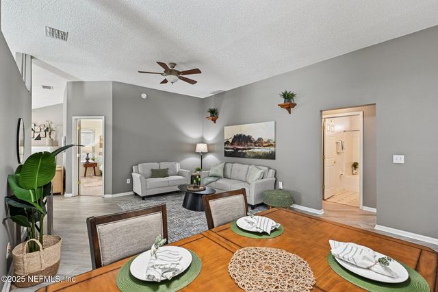 1806 DARTMOUTH Drive, Middleburg, FL 32068