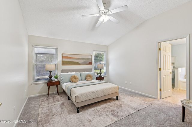 1806 DARTMOUTH Drive, Middleburg, FL 32068