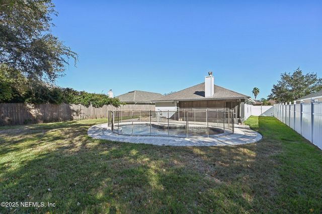 1806 DARTMOUTH Drive, Middleburg, FL 32068