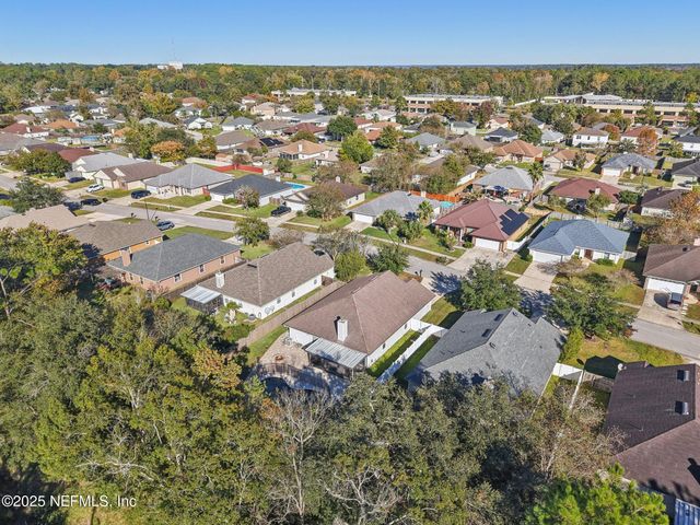 1806 DARTMOUTH Drive, Middleburg, FL 32068