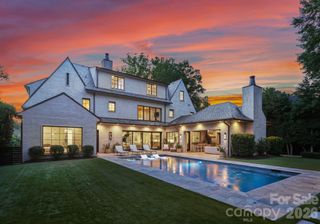 1919 Shoreham Drive, Charlotte, NC 28211