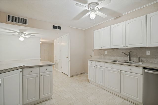 4324 Mesa View Drive, Mesquite, TX 75150