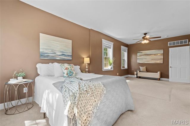 7385 Arlington Drive, Richmond Heights, MO 63117
