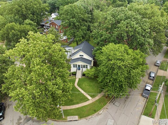 7385 Arlington Drive, Richmond Heights, MO 63117