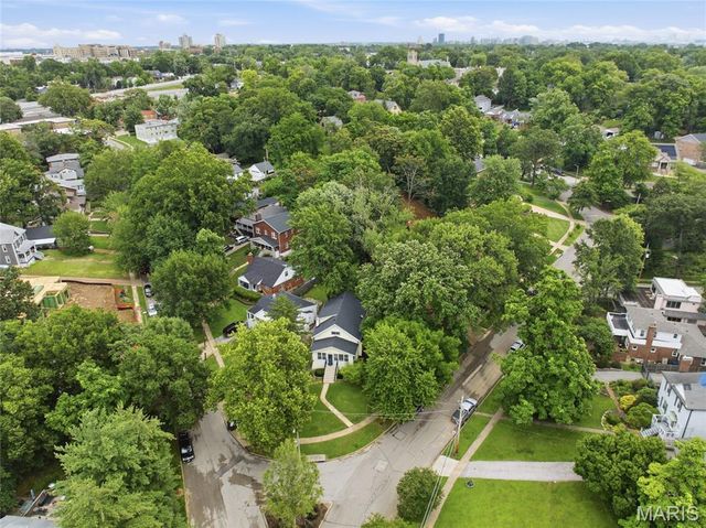 7385 Arlington Drive, Richmond Heights, MO 63117