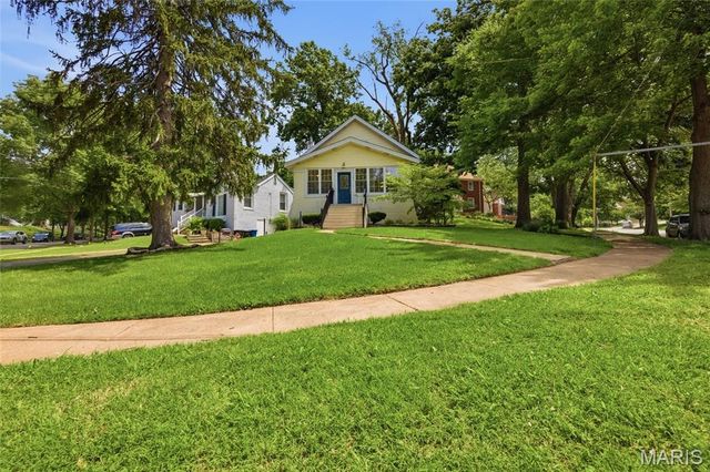 7385 Arlington Drive, Richmond Heights, MO 63117