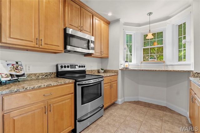 7385 Arlington Drive, Richmond Heights, MO 63117